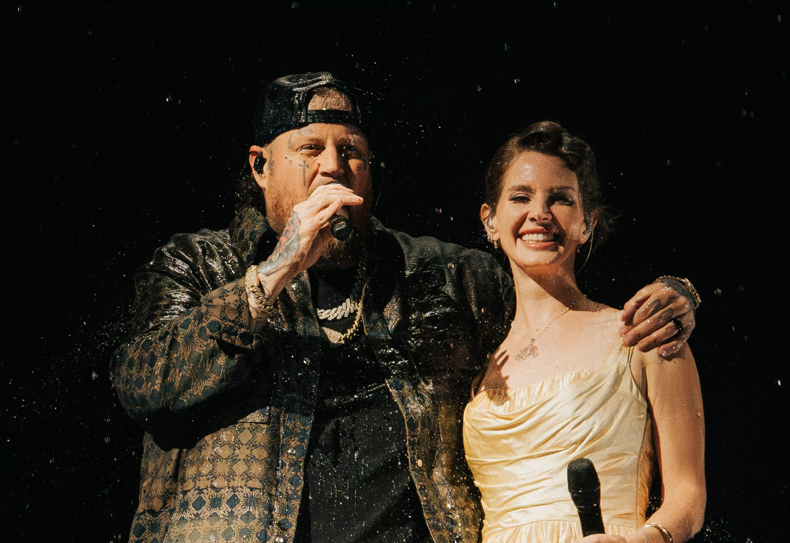 Jelly Roll presenta a Lana Del Rey, Garth Brooks se une a Luke Combs y más: Lista completa de sorpresas en Stagecoach