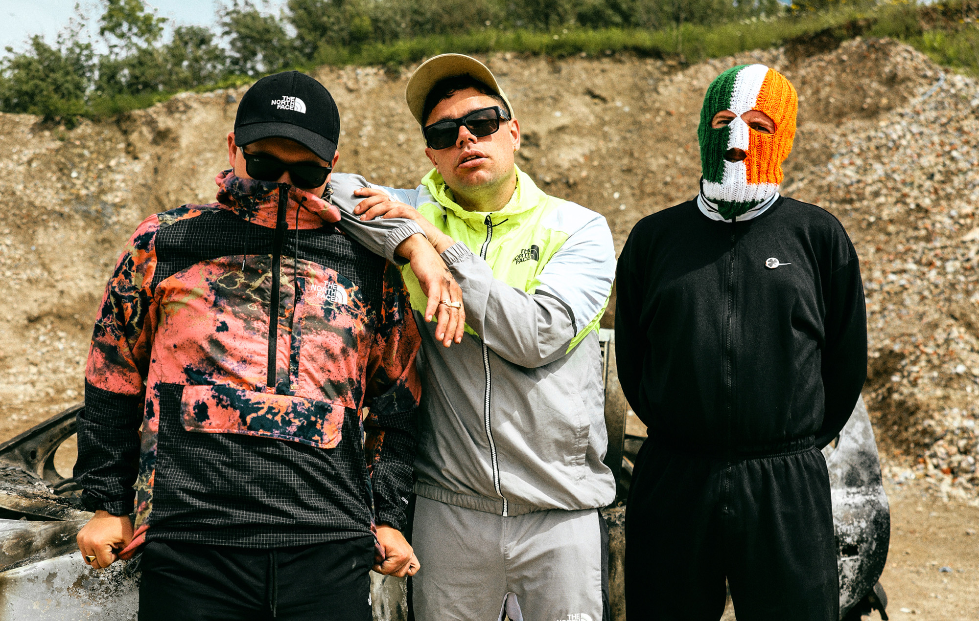 Paloma Faith, Kae Tempest, Amyl & The Sniffers y más lideran una gran lista de adiciones a la carta que apoya a Kneecap y la “libertad de expresión”