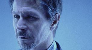 Gary Oldman estará en el remake de 'Robocop' sufriendo debates morales