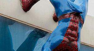 Censurada la estatua de Spider-Man de un centro de Corea